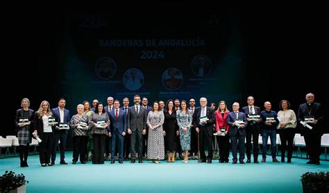 El Gobierno Andaluz Reconoce El Trabajo De Personas E Instituciones