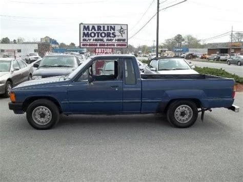 Photo Image Gallery And Touchup Paint Toyota Truck In Medium Blue 8a1