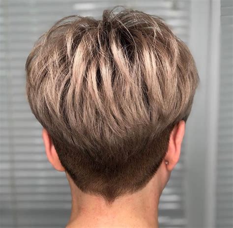 Pictures Of Wedge Haircut