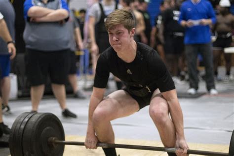 Powerlifting To Compete In Regionals Eagle Eye News