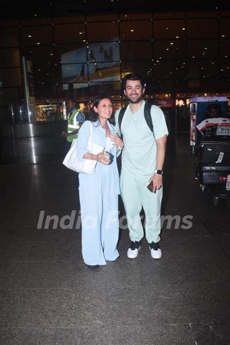 Drisha Acharya, Karan Deol snapped at the Mumbai airport Photo