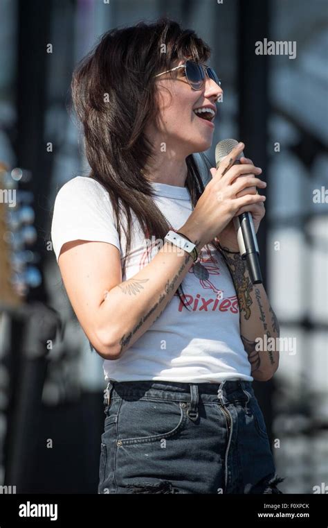 Valerie Poxleitner Hot