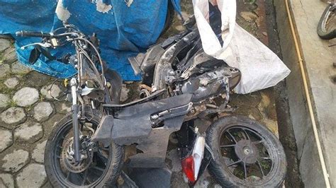 Kecelakaan Maut Seorang Pengendara Tewas Tabrakan Adu Banteng Motor