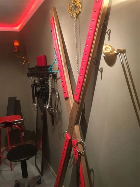 Donjon Nude Pics XHamster