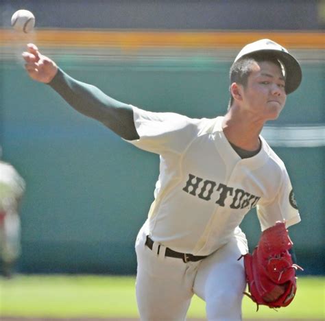 夏の高校野球：準々決勝第2試合 済美（愛媛）―報徳学園（東兵庫） 写真特集1525 毎日新聞