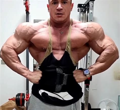 Hot Muscle Studs On Twitter Https T Co I Hflfvntp Twitter