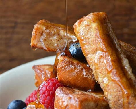 Easy Cinnamon French Toast Sticks Recipe