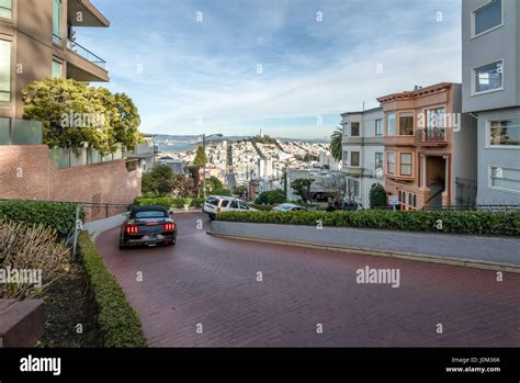 Lombard Street San Francisco California Usa Stock Photo Alamy