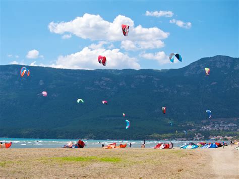 Guide to Alacati kitesurfing holidays in Turkey