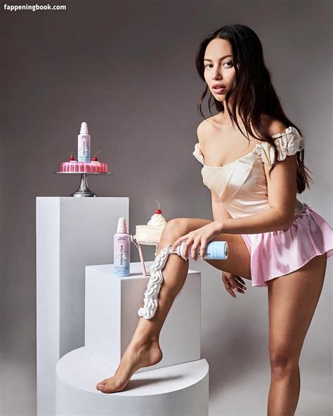 Fiona Barron Nude OnlyFans Leaks Fappening FappeningBook