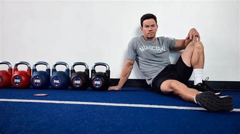 This Is What Its Like To Work Out Like Mark Wahlberg For A Week