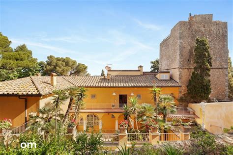 Quanto vale la storica villa di Torre di Lividonia allArgentario Cè