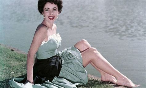 Обнажённая Элизабет Тейлор горячие интимные фото Elizabeth Taylor nude без цензуры слив фото