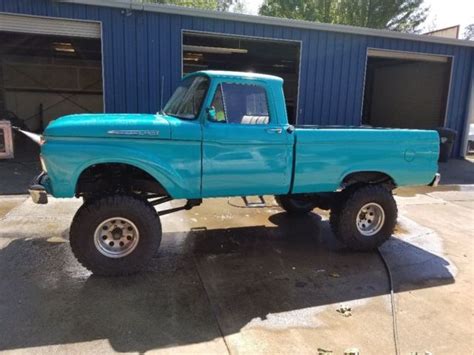 1962 Ford F100 4x4