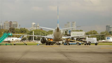 Por Primera Vez Una Aerol Nea Lowcost Unir Buenos Aires Con