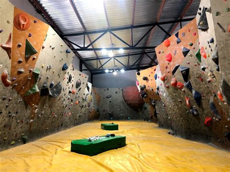 Скалодром «Скалодром Цех» - информация, события, карта, отзывы