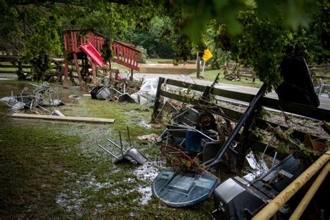 Tennessee flooding leaves 21 people dead and around 20 others missing | CNN