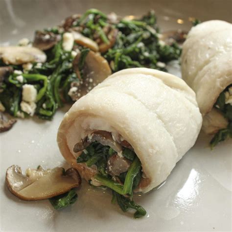 Spinach-Stuffed Flounder with Mushrooms and Feta Recipe