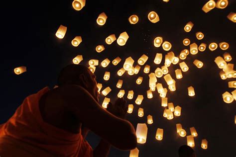 Harga Tiket Festival Lampion Waisak Nasional 2022 Tiket