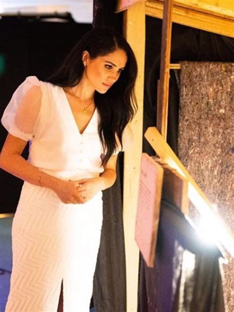 Meghan Markle Goes Ultra Glam In Final Royal Round Photos Herald Sun