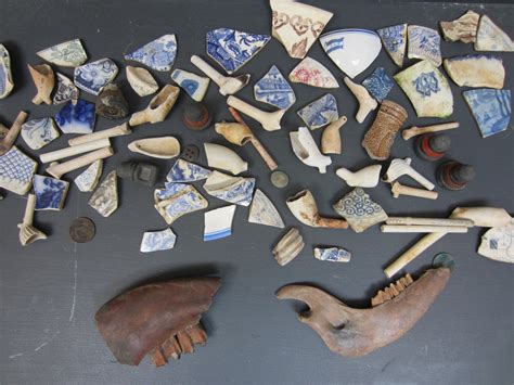 Mudlarking Exhibition In Greenwich Bowl Of Chalk London Walking Tours