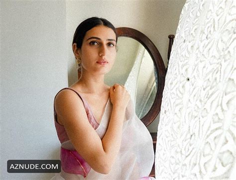 FATIMA SANA SHAIKH Nude AZNude