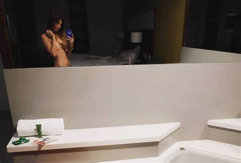 Iamcristinini Nude Porn Pictures XXX Photos Sex Images 4070527 PICTOA