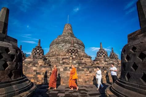 Rangkaian Acara Peringatan Hari Waisak 2567 BE Di Candi Borobudur