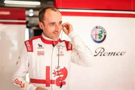 Robert Kubica Odchodzi Z F Orlen Ma Zosta Ale Zmieni Zesp Namasce