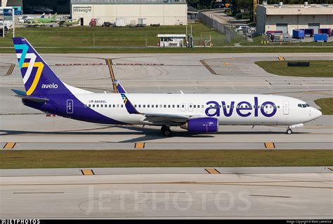 N808vl Boeing 737 8eh Avelo Airlines Mark Lawrence Jetphotos