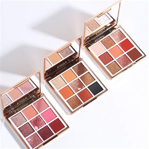 5 Rekomendasi Eyeshadow Merek Lokal Warnanya Pigmented