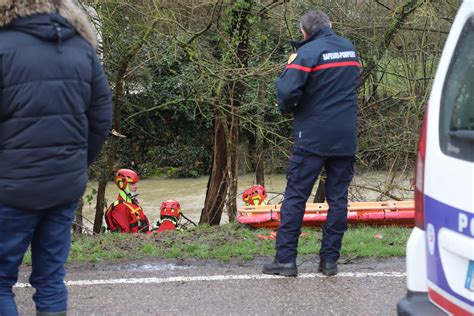 Val De Briey Faits Divers Un Corps Sans Vie Rep Ch Dans Les Eaux Du