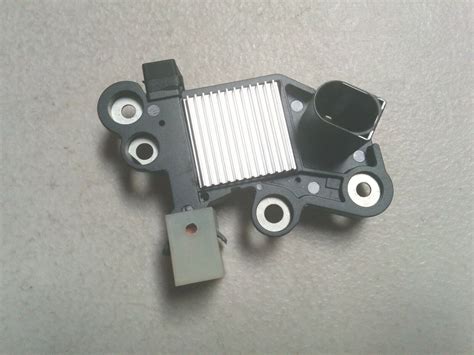 NEW BOSCH OEM INTERNAL REGULATOR 0272220804, 027220824, 0272220854 ...