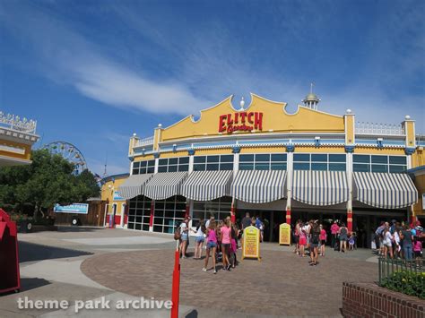 Entrance at Elitch Gardens | Theme Park Archive