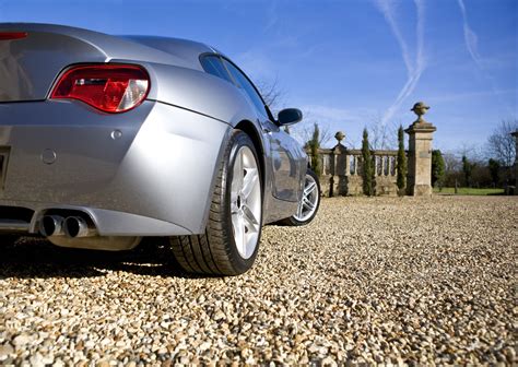 Check Out the 7 Best Gravel Driveway Maintenance Tips - Driveway Scraper