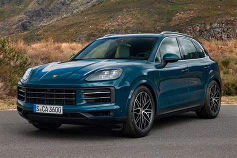 Немцы обновили Porsche Cayenne: все модификации кроссовера стали мощнее