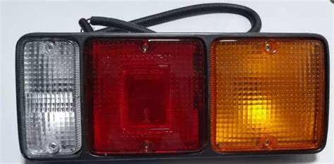 Buy Lumax Rca R Tail Lamp Assembly Rh For Swaraj Mazda Pack Of