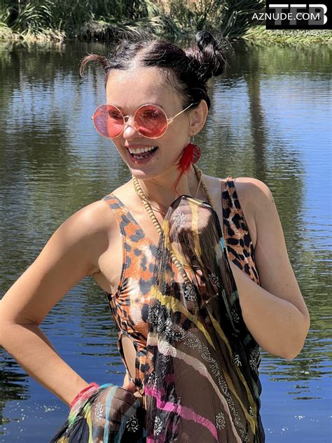 Natasha Blasick Sexy Poses Showcasing Her Hot Figure Wearing A Spotted Bikini At The Bhakti Love