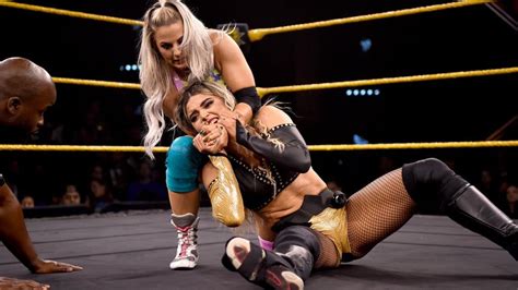 Taynara Conti Enfrenta Candice Lerae No Wwe Nxt