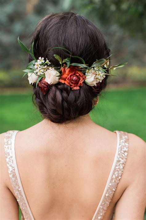 30 Elegant And Graceful Wedding Hairstyles With Flowers Hottest Haircuts