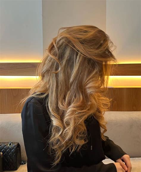 Pin By D Ne Tilki On H Zl Kaydedilenler Blonde Hair Inspiration Pretty Skin Blonde