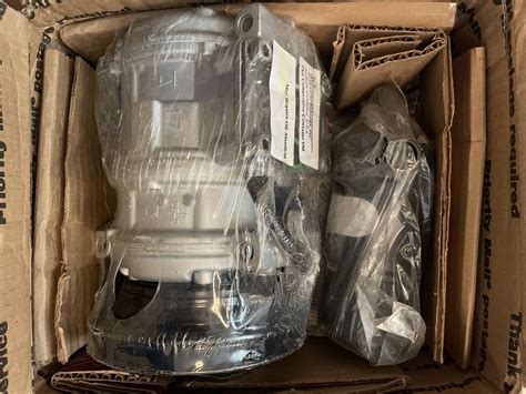 Compresor conditioner Denso 10PA17C Toyota Chrysler Doge