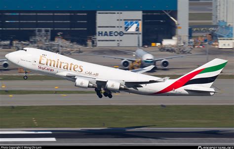 Oo Thd Emirates Boeing Haerf Photo By Wong Chi Lam Id