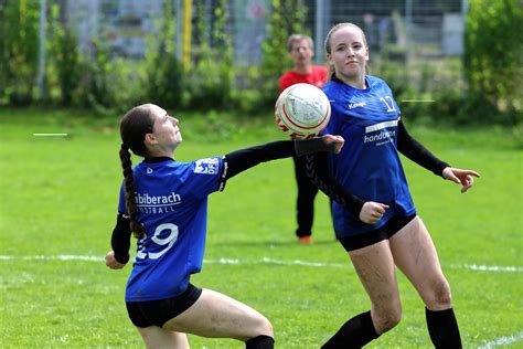 Damen 2 jubeln über Landesliga Titel TG Biberach 1847 e V