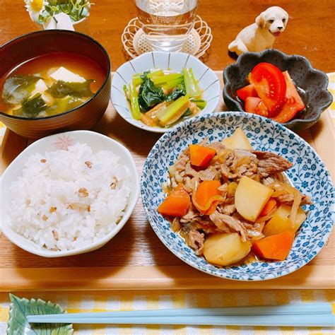 『肉じゃが』献立🥔🥕🧅 | EATPICK