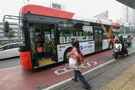 Bi Fny Bus Listrik Transjakarta