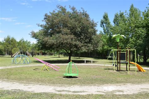 Barrio Los Zorzales Embellecen La Plaza Diario El De Julio