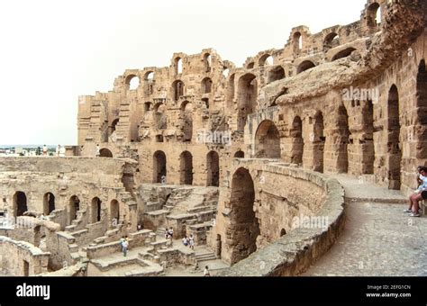 Tunisie El Jem L Amphith Tre D El Jem Est Un Amphith Tre Ovale