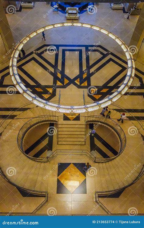 Museum of Islamic Art, Interior , Doha Editorial Stock Image - Image of ...