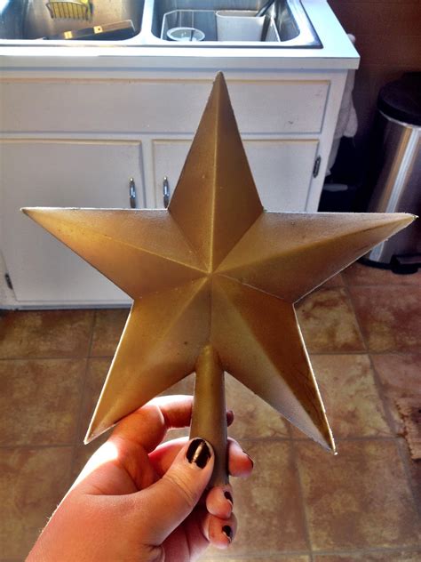 For the Love of Country Living ★: ★ DIY Christmas Tree Star Topper ★